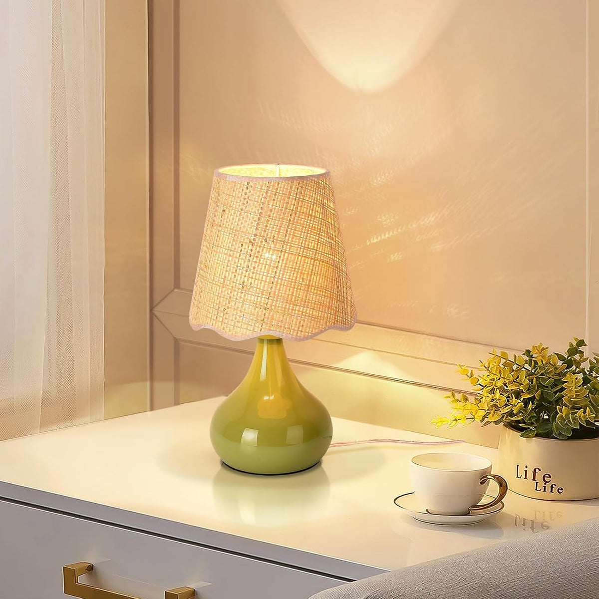 Green Small Touch Control Table Lamp for Bedroom,Green Bedside Lamps for Nightstand,Cute Mini Small Table Lamps for Small Spaces with Scalloped Shade for Kitchen Counter,Bookshelf,Living Room