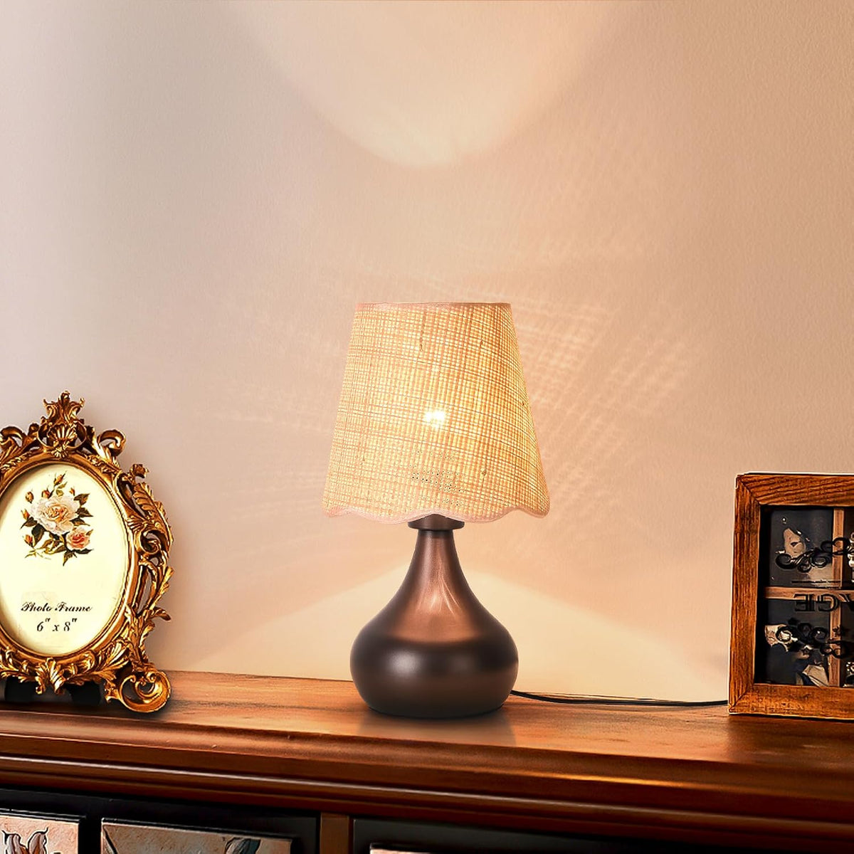 Green Small Touch Control Table Lamp for Bedroom,Green Bedside Lamps for Nightstand,Cute Mini Small Table Lamps for Small Spaces with Scalloped Shade for Kitchen Counter,Bookshelf,Living Room