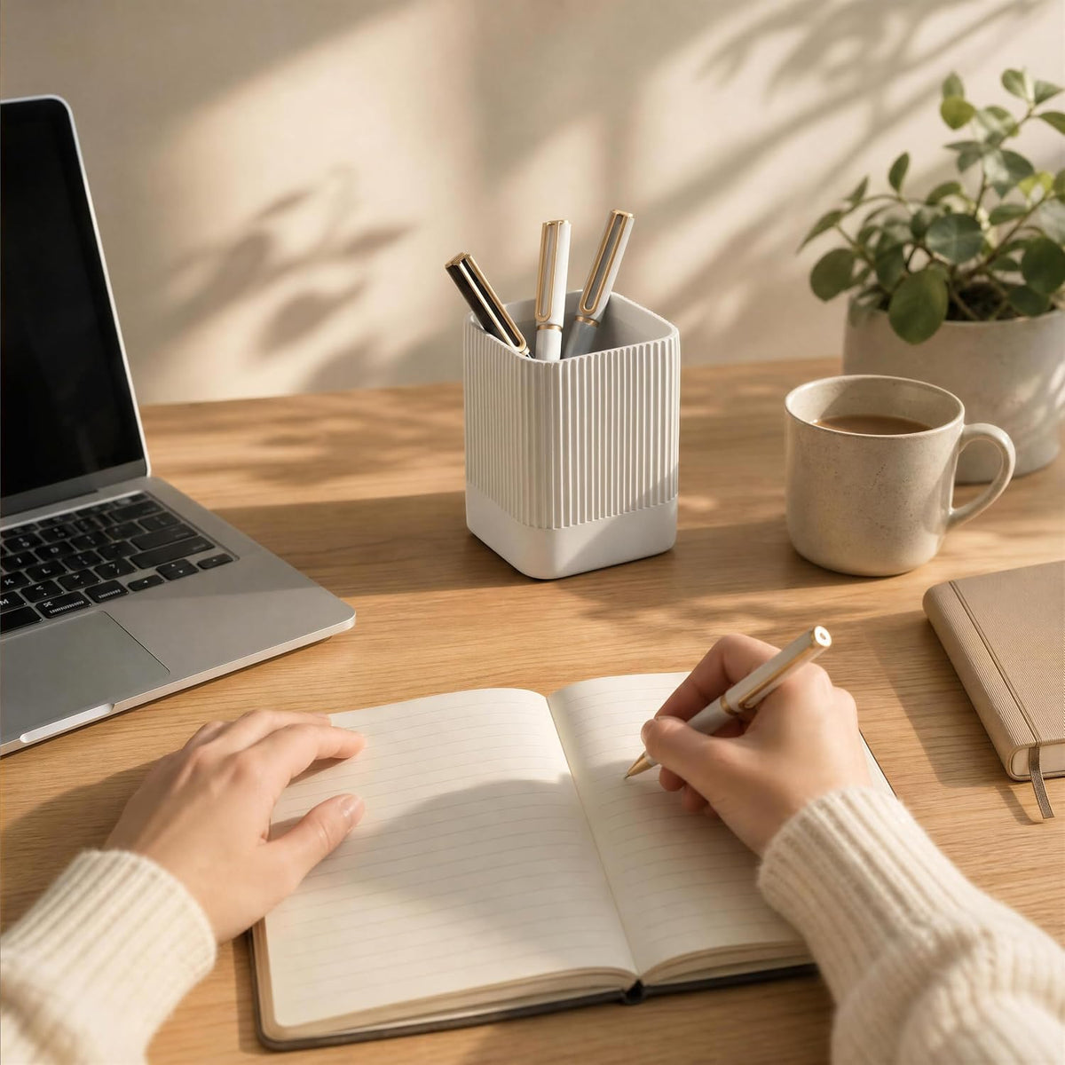 Aesthetic Pen Holder for Desk - Modern Concrete Pencil Holder & Cup