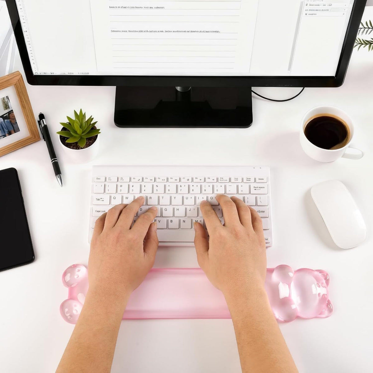 Clear Gel Keyboard Wrist Rest, Pink Bear-Shape Wrist Rest