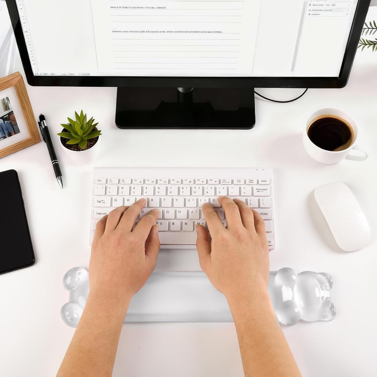 Clear Gel Keyboard Wrist Rest, Pink Bear-Shape Wrist Rest