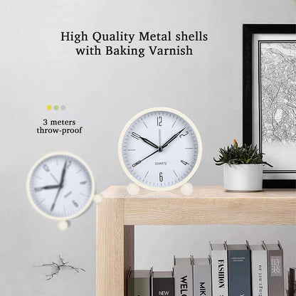 Outwit Analog Alarm Clock, 4 inch Super Silent Non Ticking Small Clock with Night Light, Battery Operated, Simply Design, for Bedroom, Bedside, Desk