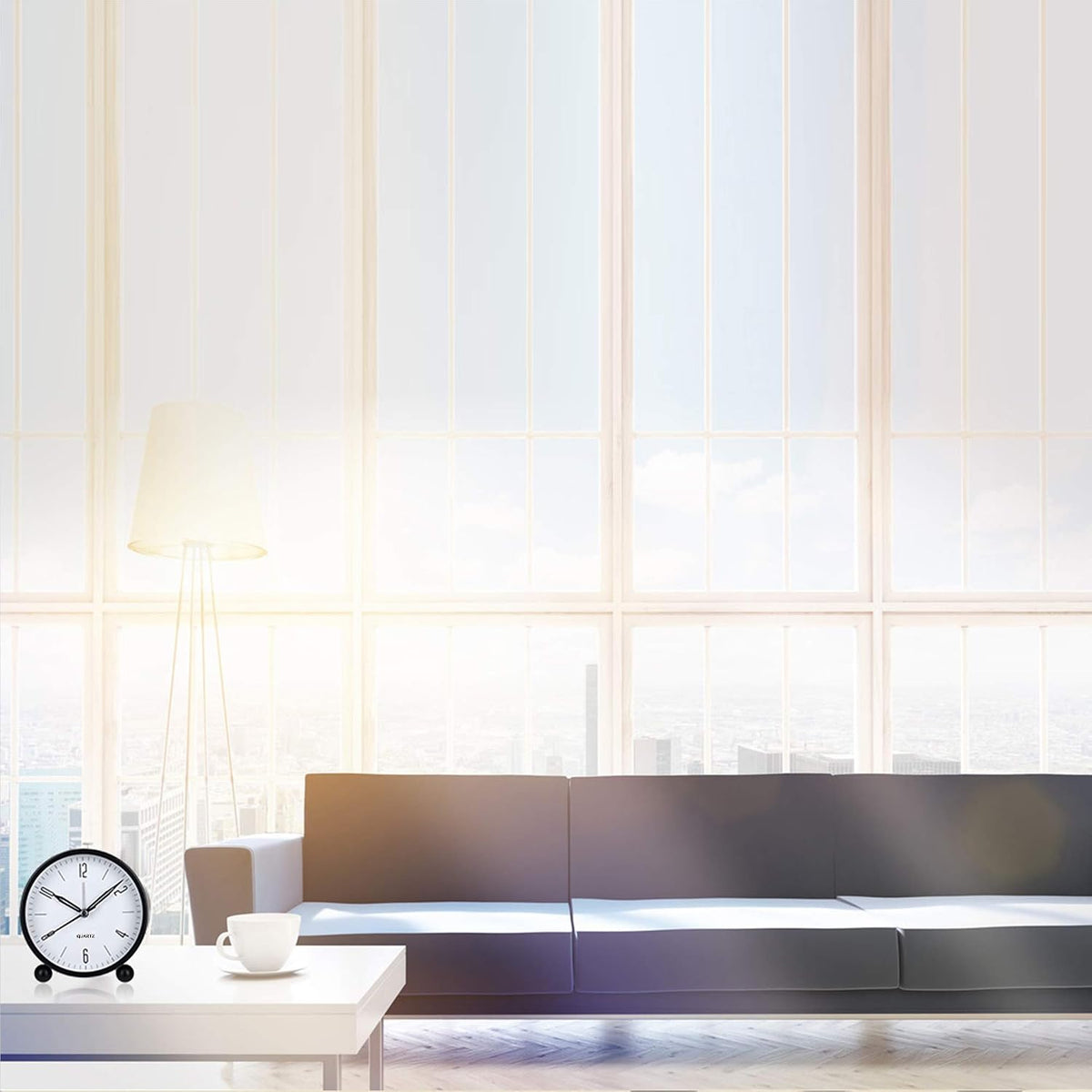 Outwit Analog Alarm Clock, 4 inch Super Silent Non Ticking Small Clock with Night Light, Battery Operated, Simply Design, for Bedroom, Bedside, Desk