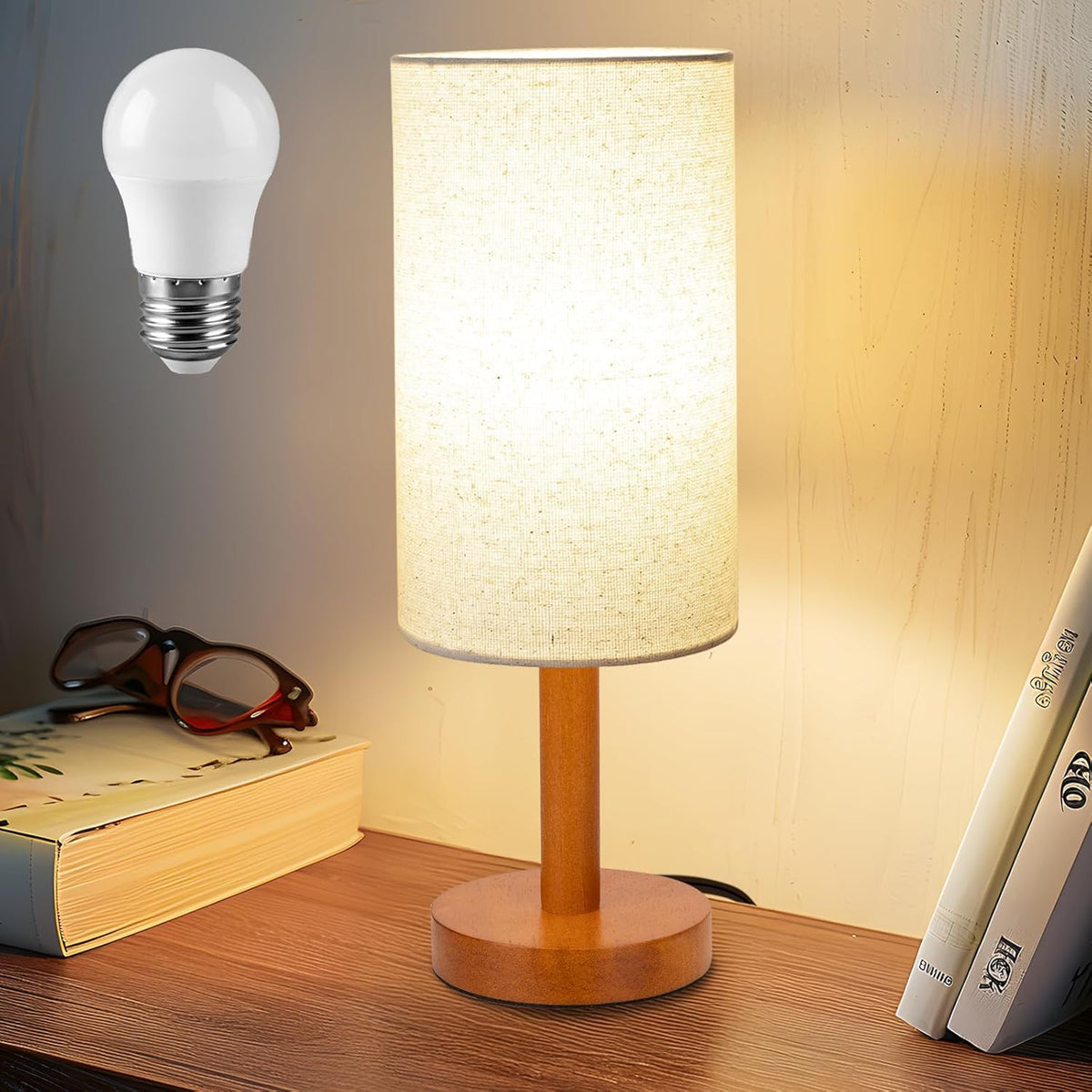 Small Table Lamp，Nightstand Lamp Wood Base Bedside Lamp Plug in