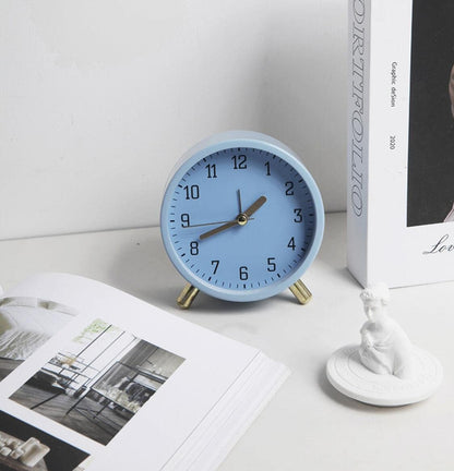 Small Analog Alarm Clock, Battery Operated Desk Clock, White