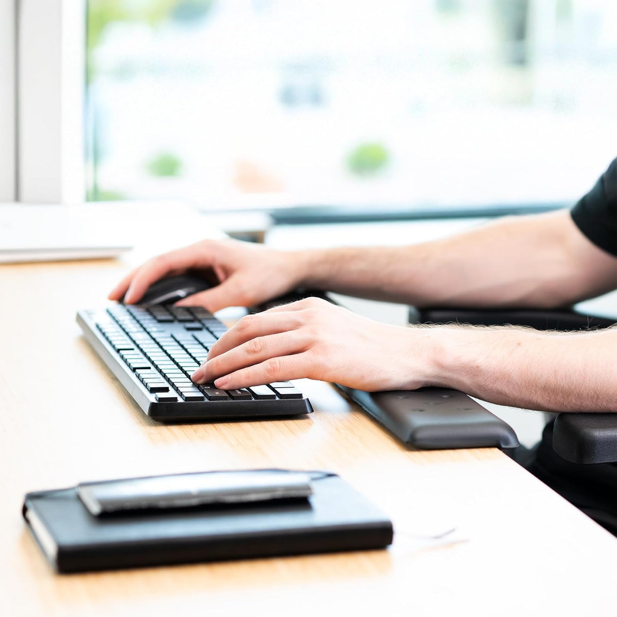 Black Ergonomic Long 30 in Wrist Pad, DESK-WR30