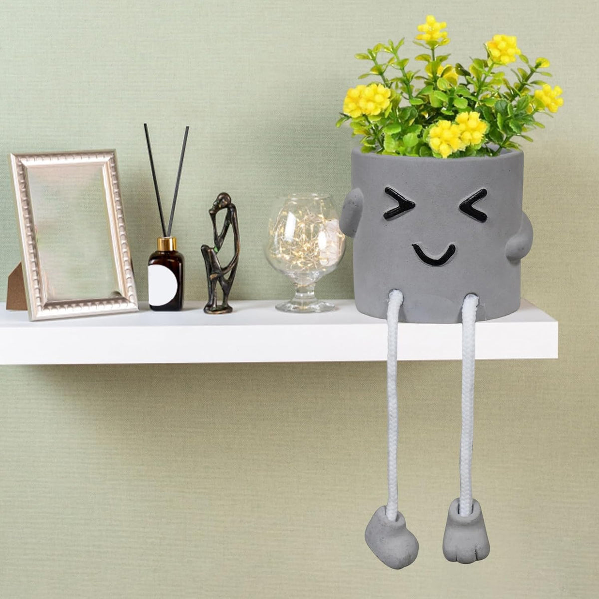 Gray Cute Smiley Cement Planter, Small Plant Pot, Indoor Succulent Pot, Fun Planter with Hanging Feet for Living Room, Office, Desk and Bathroom Shelf Decor (Plants Not Included).