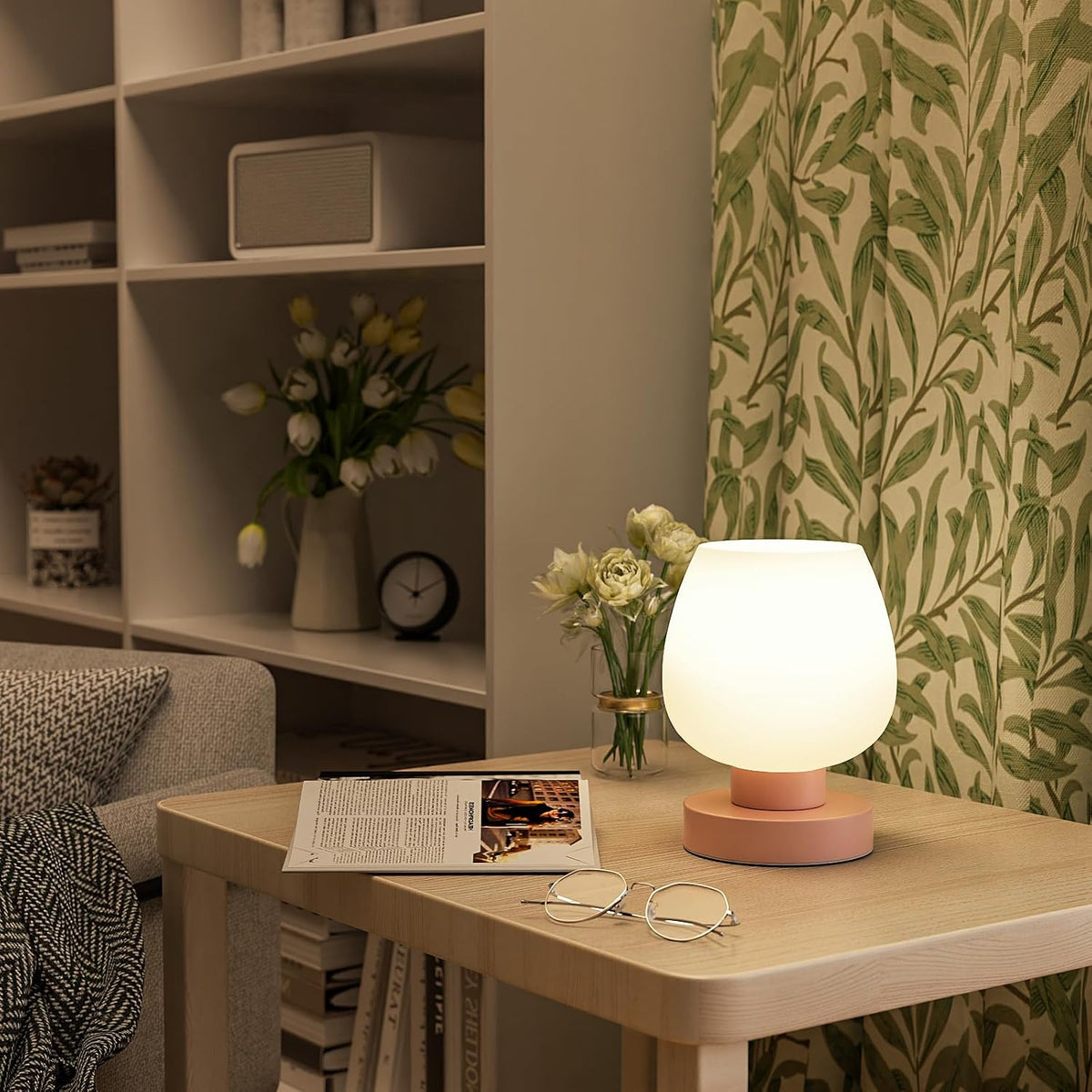 Seealle Small Touch Table Lamp for Nightstand, 3 Way Dimmable Bedside Lamp