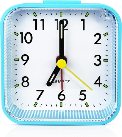 Lamisola Small Analog Travel , Battery Operated Desk Table Shelf Clock for Kids, Quieter Bedside Alarm Clocks for Bedrooms Bathroom Living Room Kitchen, Black