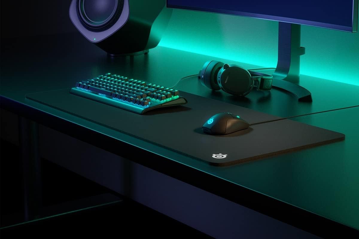 QcK Gaming Mouse Pad - XXL Cloth - Peak Tracking and Stability - Esports Mousepad - Never-Slip - Full Desk Coverage