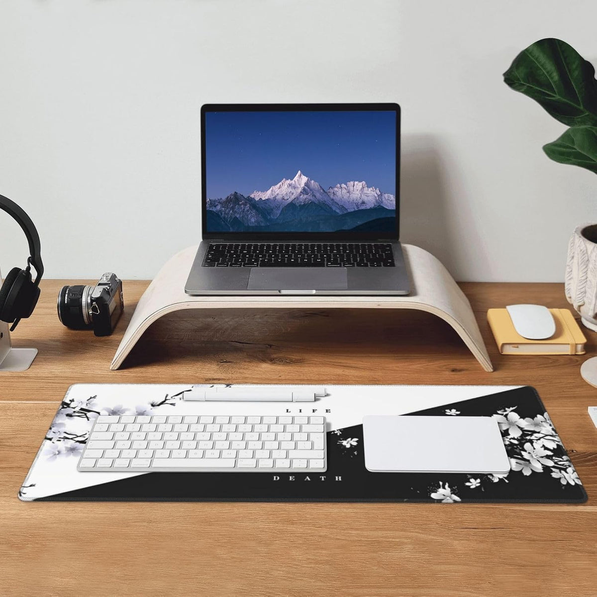 Japanese Mouse Pad, Large Japanese Desk Mat, XL Anime Gaming Keyboard Mat, Non-Slip Rubber Base, Big Extended Desk Protector for Home Office, 31.5”x11.8” - Colors B