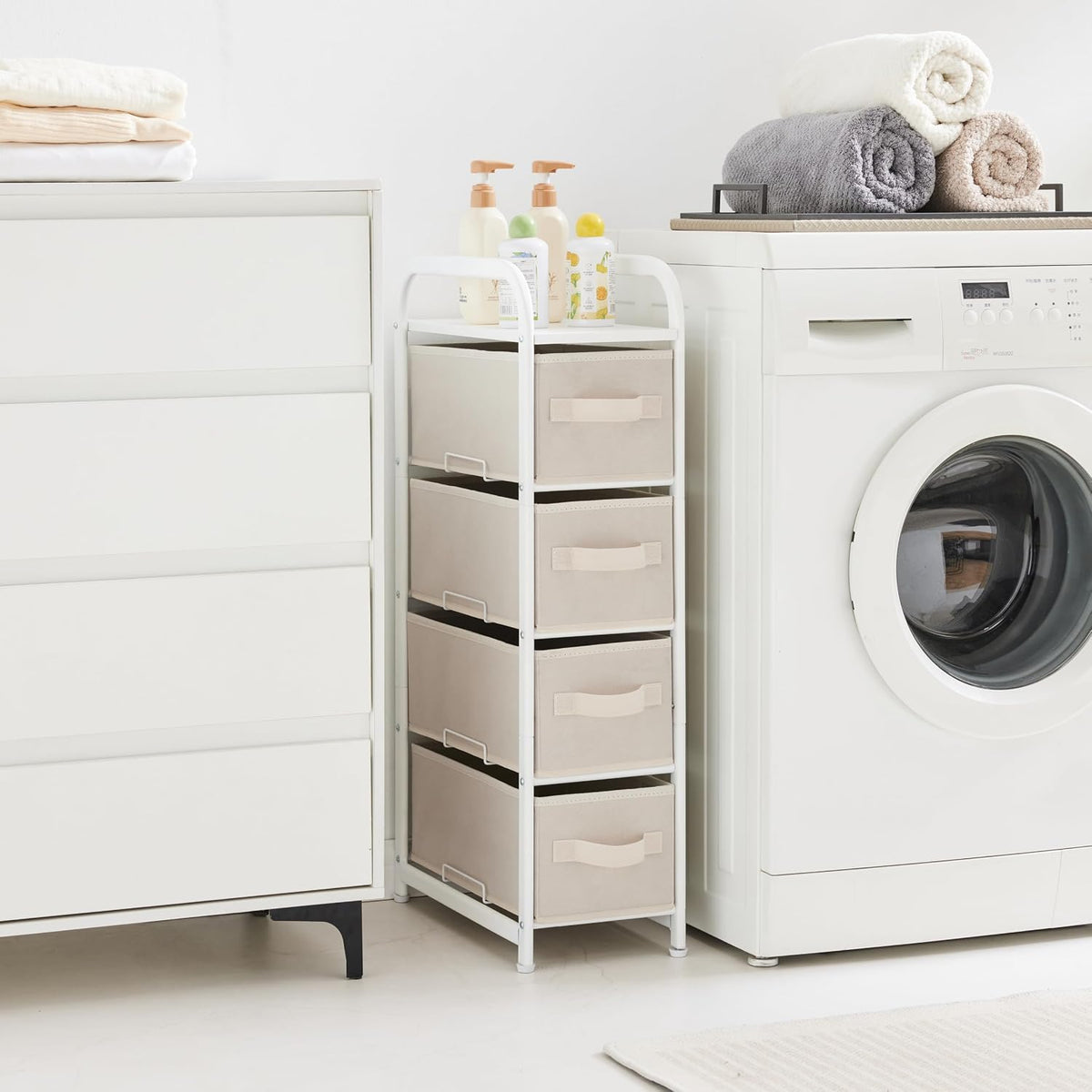 Dresser Storage with 3 Drawers, Fabric Dresser Tower, Vertical Storage Unit for Bedroom, Closet, Office, Black