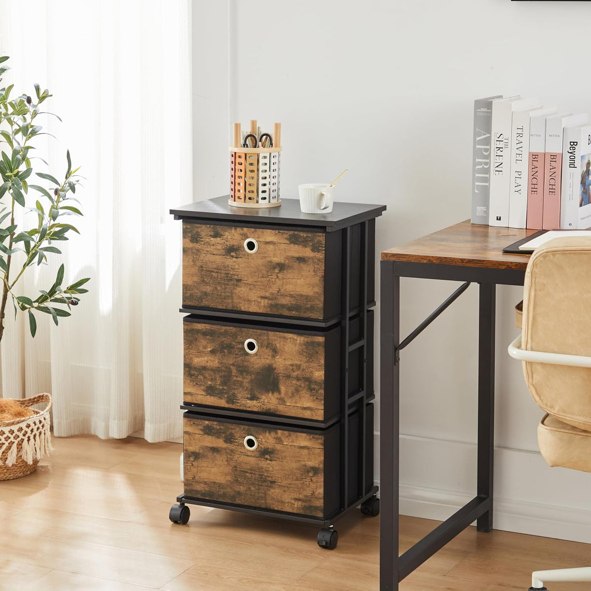 Dresser Storage with 3 Drawers, Fabric Dresser Tower, Vertical Storage Unit for Bedroom, Closet, Office, Black
