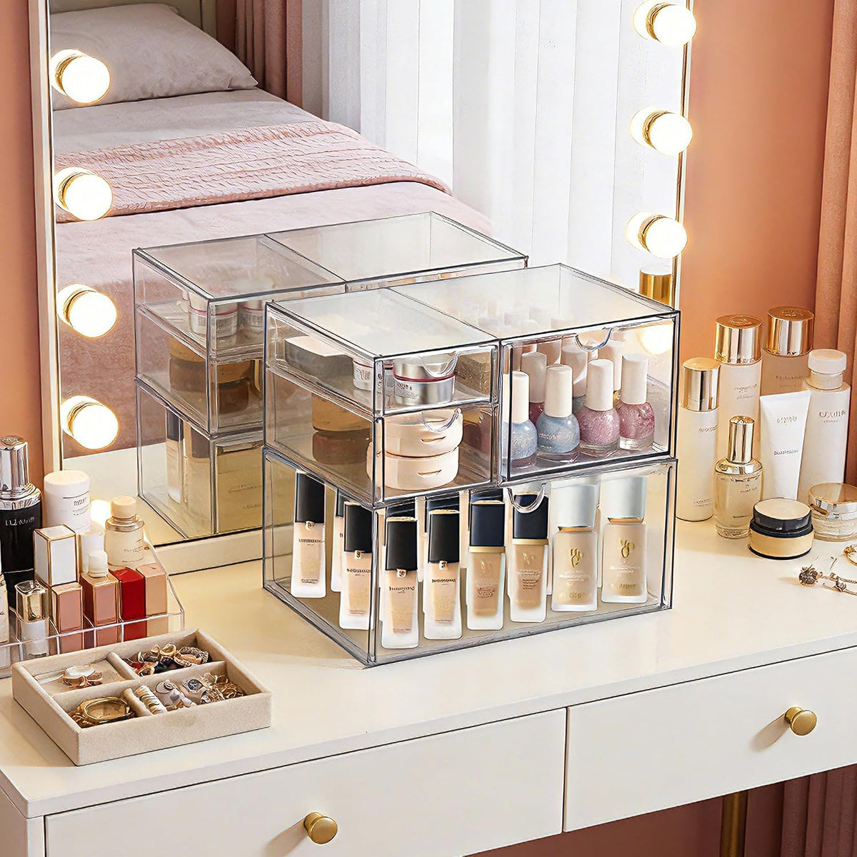 Acrylic Drawer Makeup Organizer with 4 Drawers
