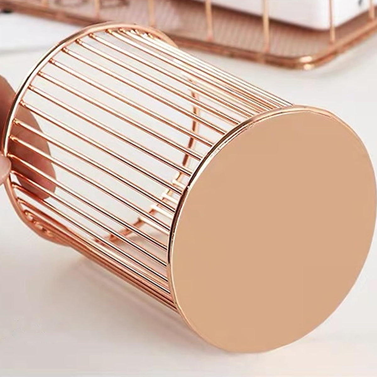 Gold Metal Pen Holder Cup for Desk Makeup Brushes Pencil Holders Home Office Organizer