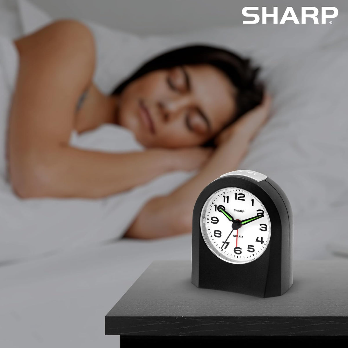 Battery-Powered Analog Alarm Clock, Silent Sweep, Snooze and Light