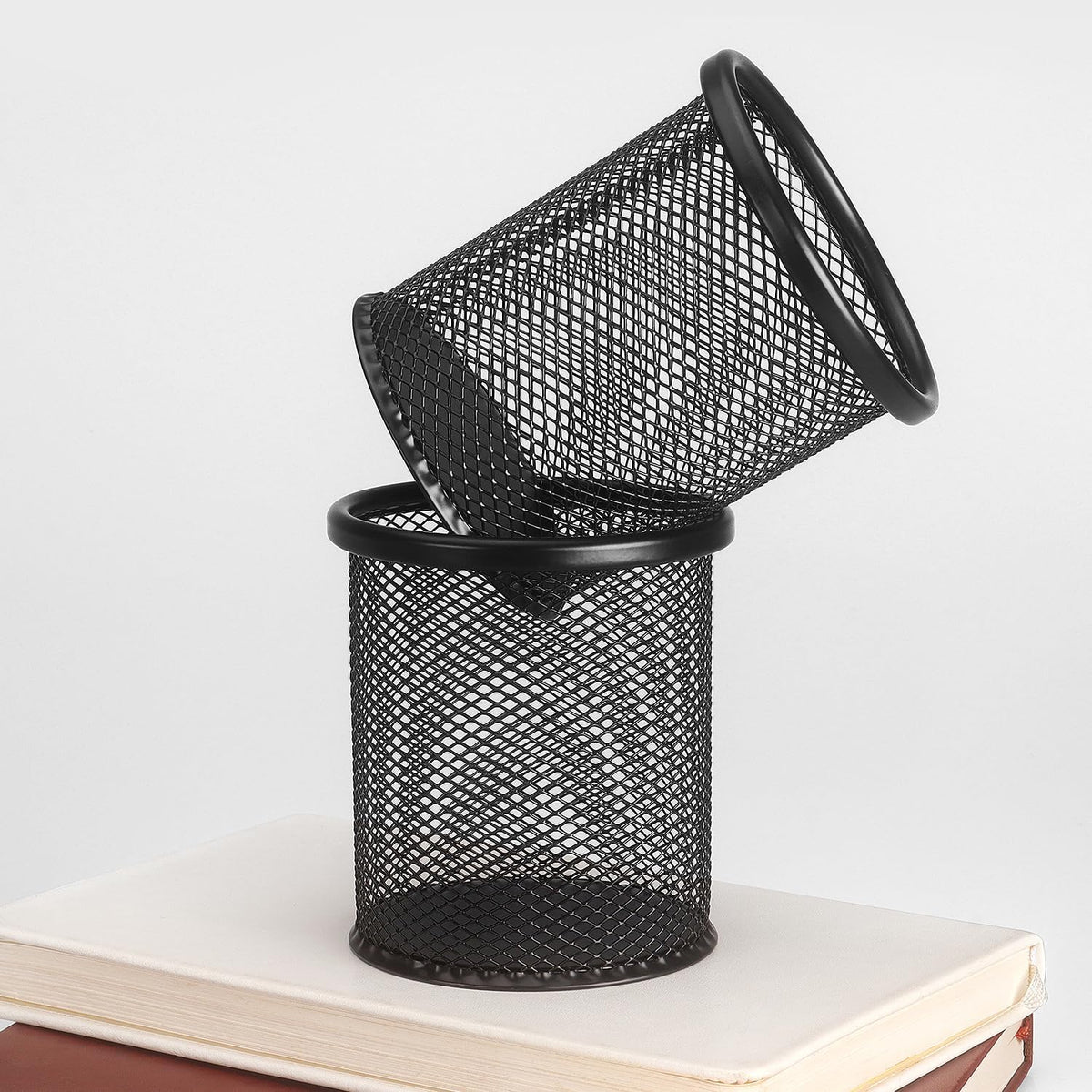 Pen Holder Cup for Desk, Wire Mesh Pencil Cup Holder, Pink