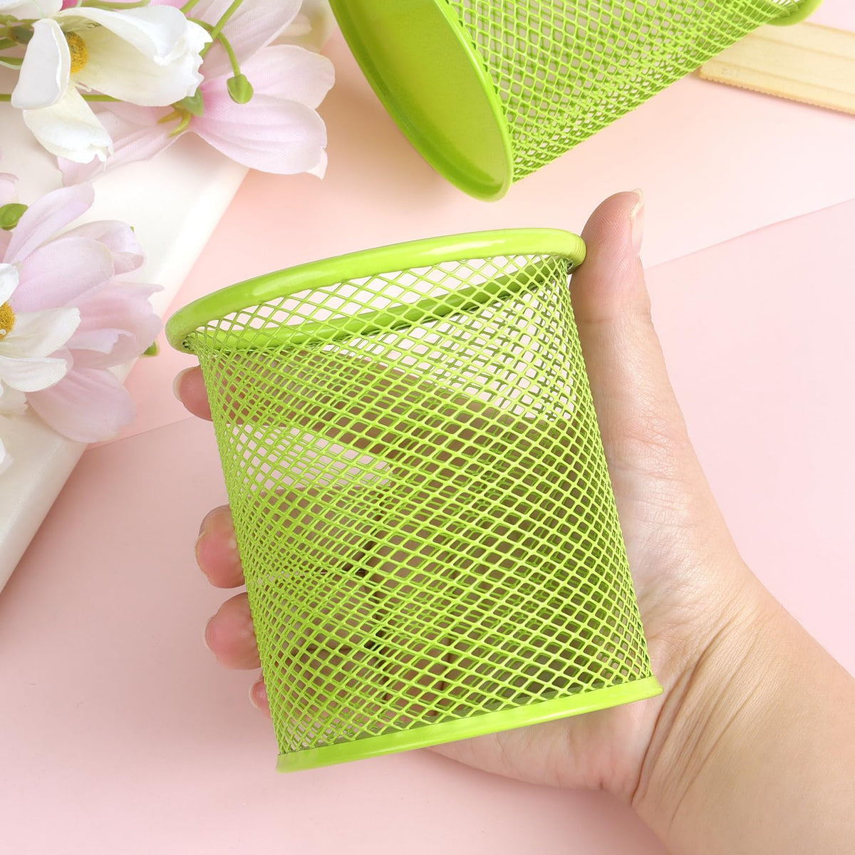Pen Holder Cup for Desk, Wire Mesh Pencil Cup Holder, Pink