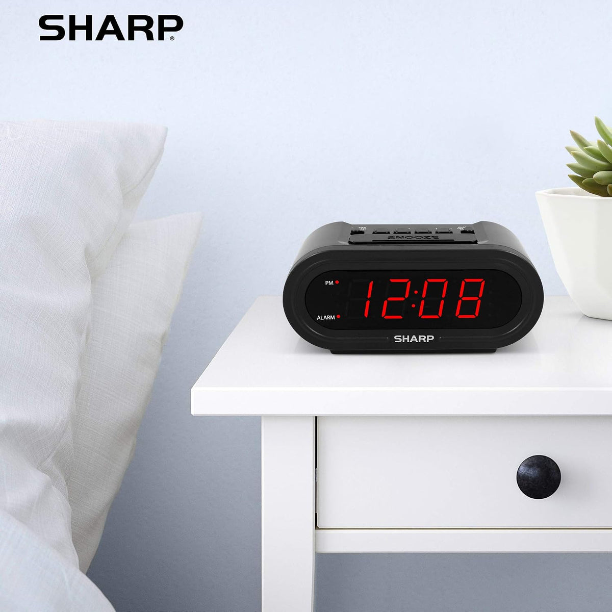 AccuSet Self-Setting Alarm Clock with Auto DST, Green LED