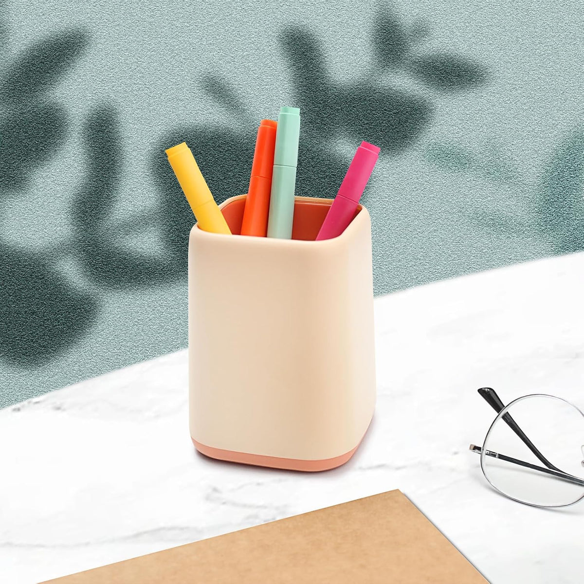 Pencil Holder, Pen Cup Makeup Brush Holder, Desktop Organizer Storage Case Scandinavian Design Stationery for School Home Office Supplies (Green)