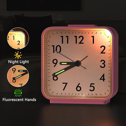 Analog Alarm Clock, Silent Non Ticking Small Clock, Travel Alarm Clock with Snooze & Light, Ascending Beep Sounds, Battery Operated Loud Alarm Clock for Bedroom, Bedside, Desk (Black)