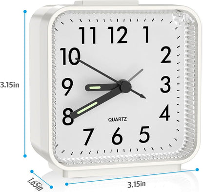 Analog Alarm Clock, Silent Non Ticking Small Clock, Travel Alarm Clock with Snooze & Light, Ascending Beep Sounds, Battery Operated Loud Alarm Clock for Bedroom, Bedside, Desk (Black)