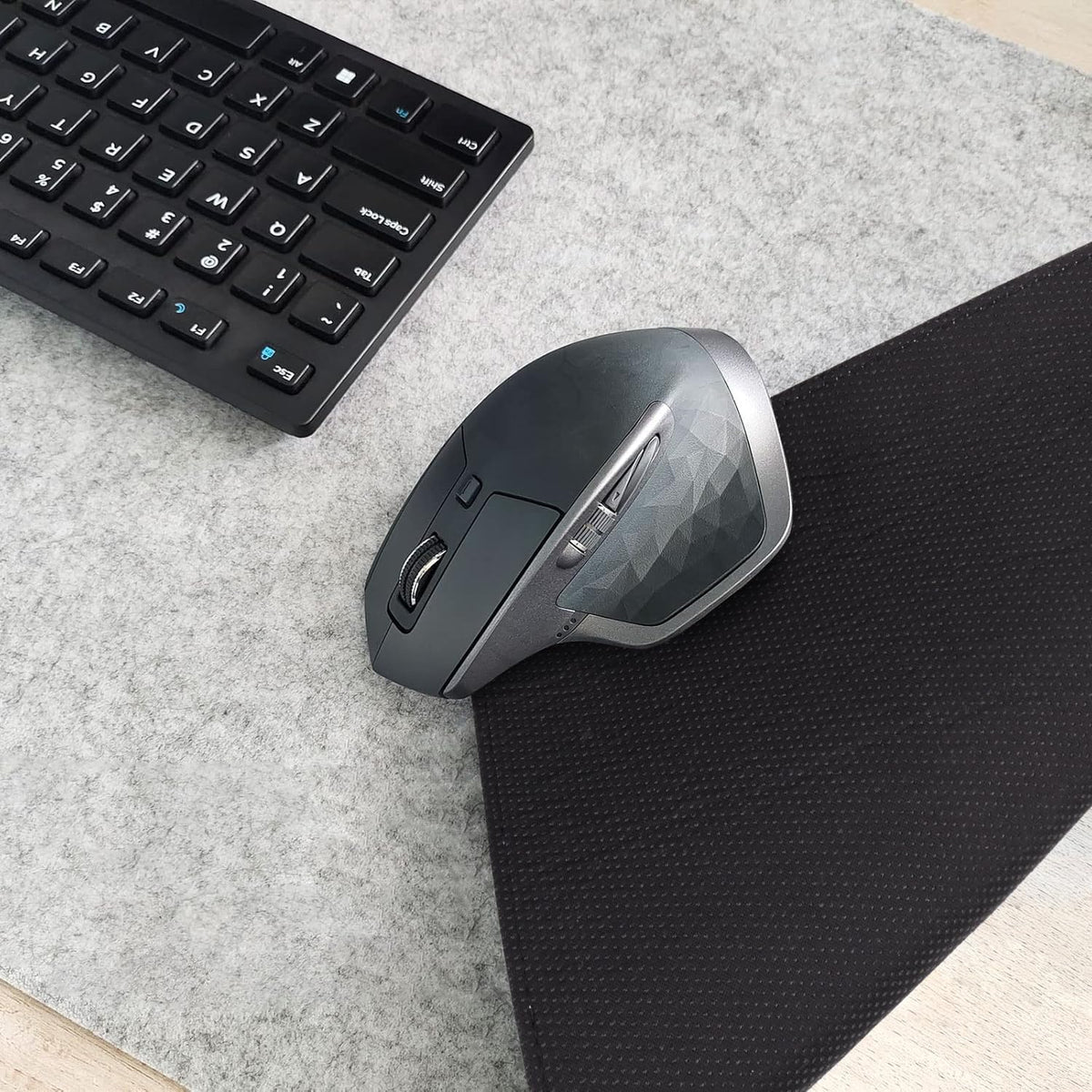 DAWNTREES Large Felt Desk Mat,39.4''x19.69'' Full Keyboard and Mouse Pad