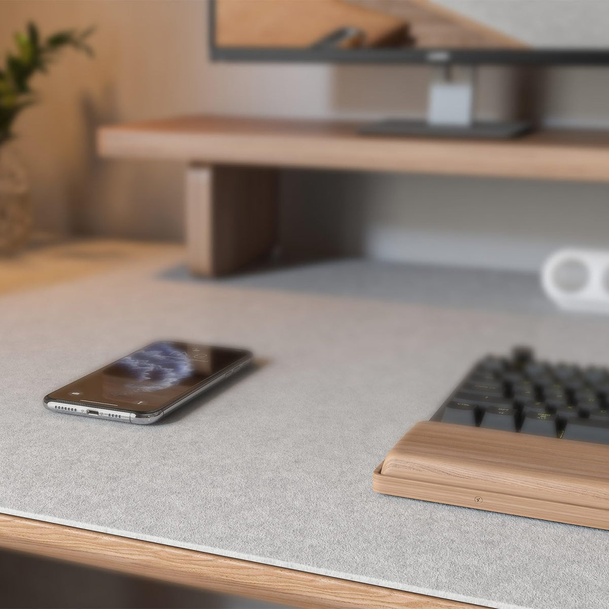 DAWNTREES Large Felt Desk Mat,39.4''x19.69'' Full Keyboard and Mouse Pad