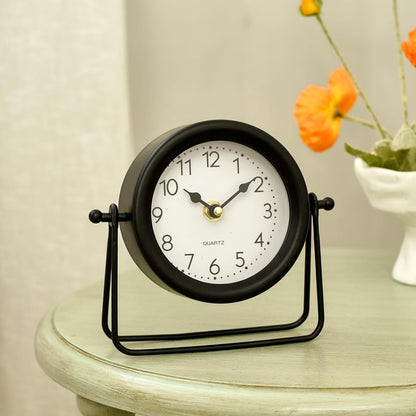 Small Gold Desk and Shelf Clock, 6.9*5.9 Inch Retro Elegant Tabletop Clock with Glass Cover, Silent Non-Ticking Battery Operated Decorative Clock for Living Room, Office, Bedroom, Gift Idea