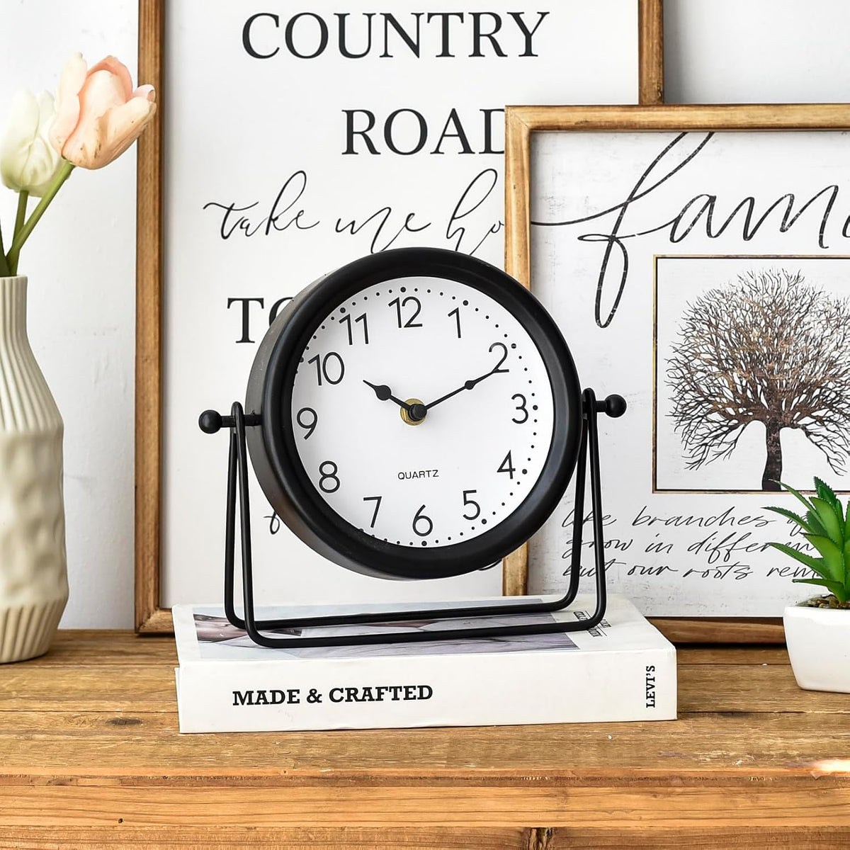 Small Gold Desk and Shelf Clock, 6.9*5.9 Inch Retro Elegant Tabletop Clock with Glass Cover, Silent Non-Ticking Battery Operated Decorative Clock for Living Room, Office, Bedroom, Gift Idea